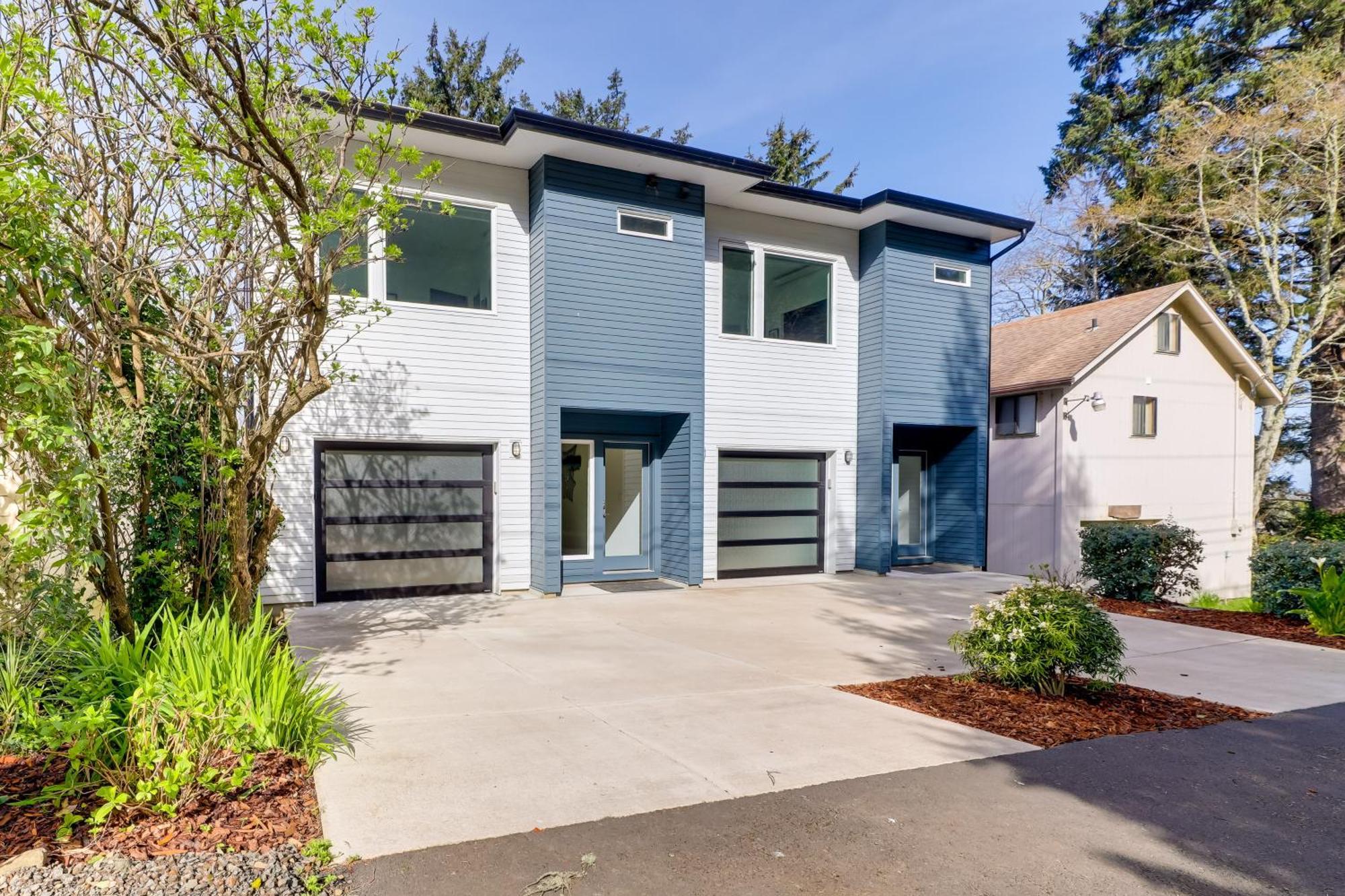 Scenic Depoe Bay Townhome With Deck Less Than 1 Mi To Parks! المظهر الخارجي الصورة